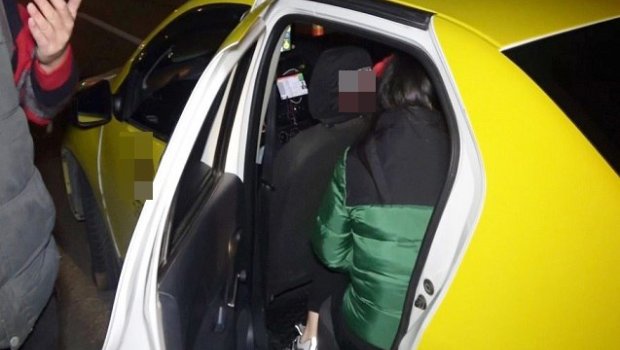 Taksi sürücüsü müştərini aparmaqdan imtina etdi - Məhkəməlik oldu