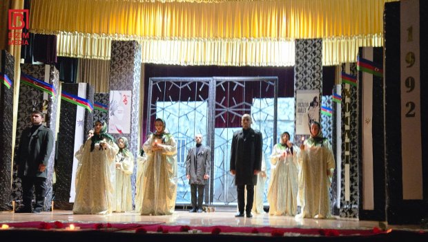 Daşlaşmış yaddaşın SƏSİ &ndash; Qusar Teatrında Xocalının ağrılı tarixi CANLANDIRILDI &ndash; VİDEO