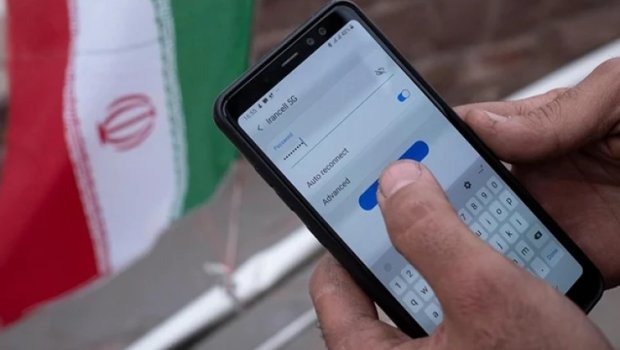 İranda internet və mobil əlaqə kəsildi