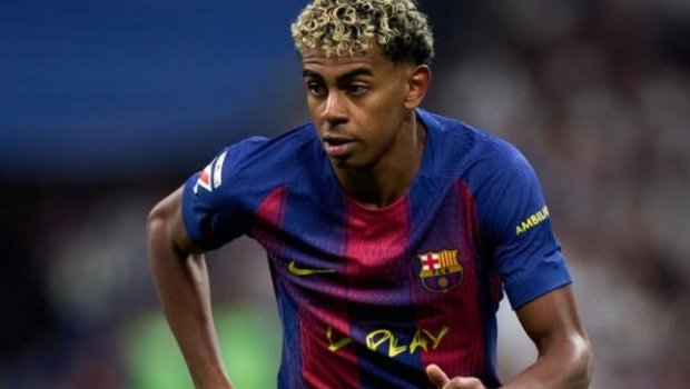 Yamal ilk her-trikini etdi, rekorda imza atdı