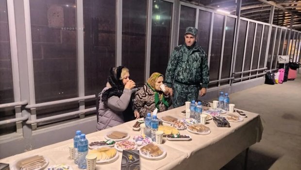 Son sutkada 17 Azərbaycan vətəndaşı İrandan təxliyə olundu - VİDEO