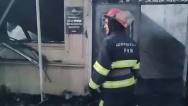 Qubada məscid tamamilə yandı - ÖZƏL - VİDEO