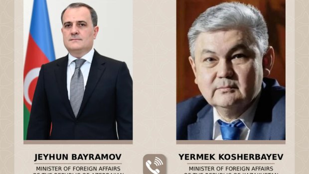 Ceyhun Bayramov qazaxıstanlı həmkarı ilə regiondakı vəziyyəti müzakirə etdi