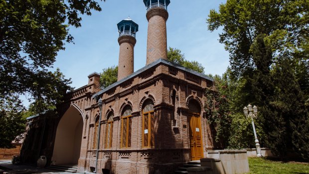 Gəncə Cümə məscidinin təmirinə 1,6 milyon vəsait ayrıldı - SƏRƏNCAM