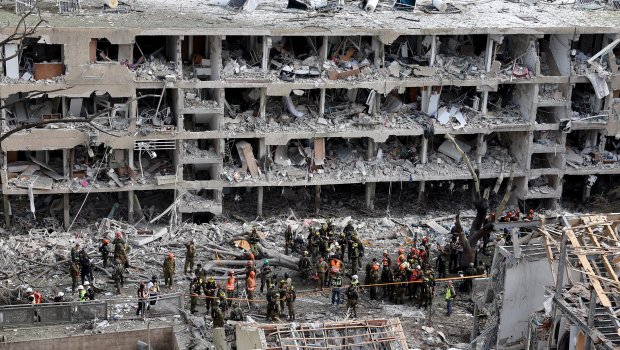 İsrail İranda həbsxanaya zərbə endirdi - Məhbuslar azad oldular