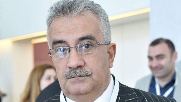 Aktrisa direktoru məhkəməyə verdi - Töhməti ləğv etdirdi