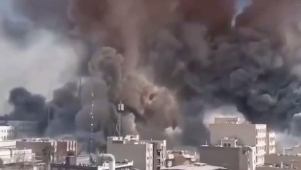 Tehran dəhşətli bombardman altında &ndash; ANBAAN VİDEO