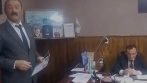 Məmura saxta mükafat verən &ldquo;jurnalist&rdquo; həbs edildi