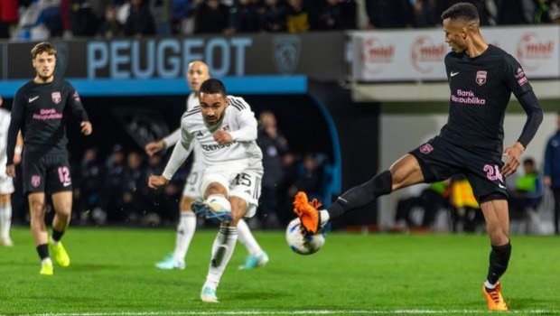 "Qarabağ" "Sabah"la oyunda yaşananlara görə 8700 manat ziyana düşüb