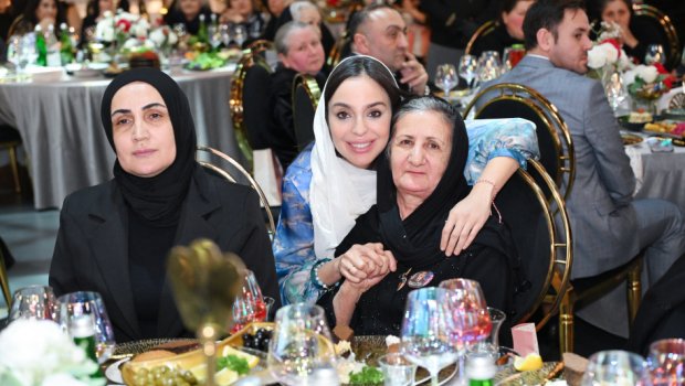 Leyla Əliyeva şəhid ailələri ilə birlikdə iftar süfrəsində iştirak etdi - FOTO