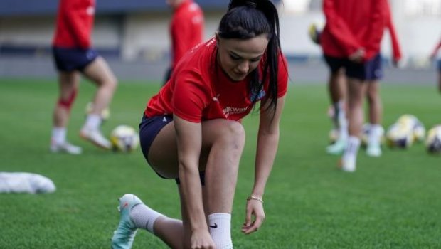 Millimiz Macarıstanda məşqə çıxdı - FOTO