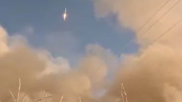 İran Qadr, Emad və Kheibar Şikan raketlərini işə saldı - ANBAAN VİDEO