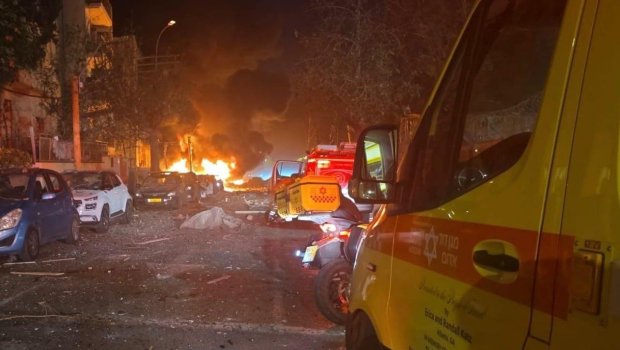 İranın raket hücumundan sonra Təl-Əviv - VİDEO