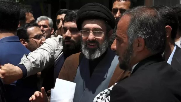 Müctəba Xameneinin andiçmə mərasimin yeri və vaxtı AÇIQLANDI