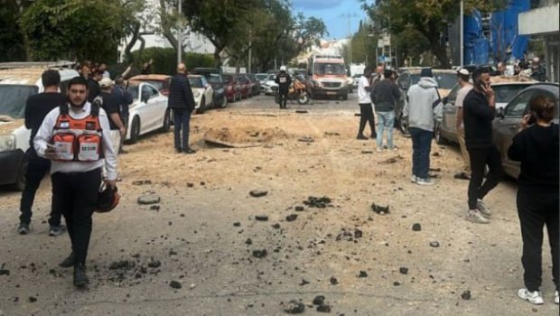 İsrail şəhərləri İranın raket zərbələrindən sonra &ndash; VİDEO