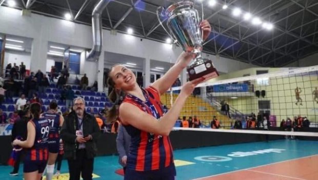 Millimizin üzvü Yunanıstan kubokunu QAZANDI