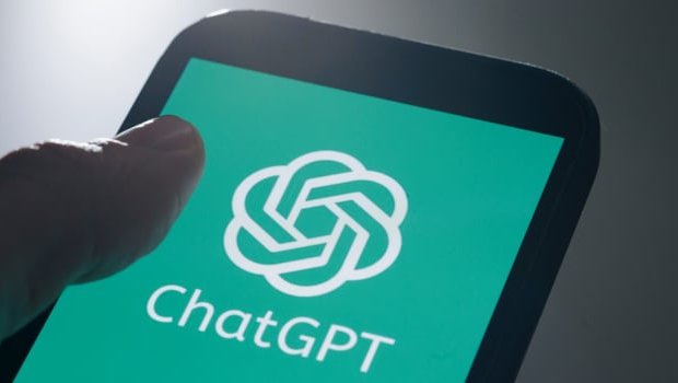 Anasını necə öldürəcəyini "ChatGPT"dən soruşub - Azərbaycandakı qətlin təfərrüatı