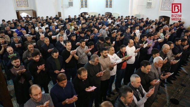 Bayram namazı nə vaxt qılınacaq? &ndash; QMİ-dən AÇIQLAMA