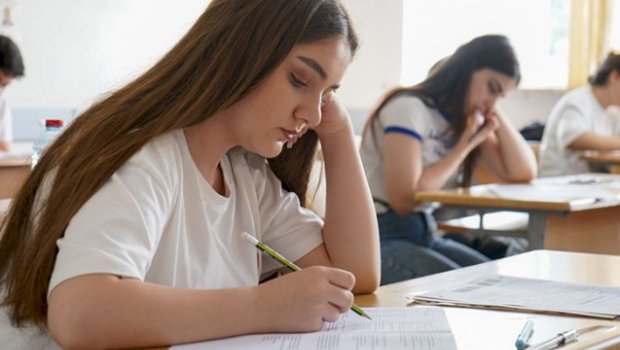 İmtahan suallarının çətin olması ilə bağlı DİM-dən AÇIQLAMA