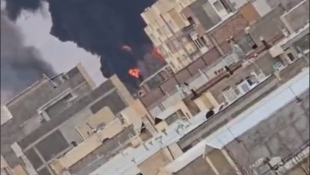 Kerman hava limanı alovlar içində - VİDEO