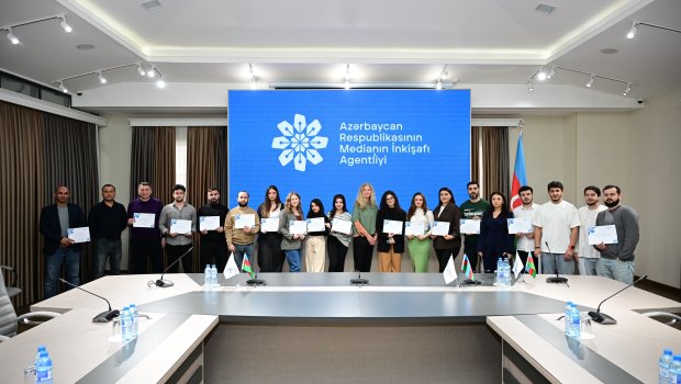 MEDİA multimedia məzmunlarının hazırlanması mövzusunda vörkşop keçirdi - FOTO