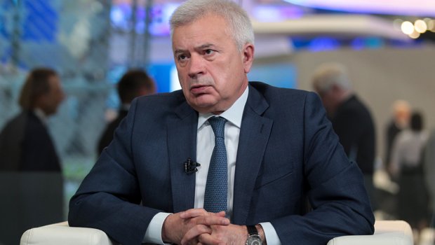 Vahid Ələkbərov Rusiyanın ən varlı üçüncü adamı oldu - 29 milyard yarım