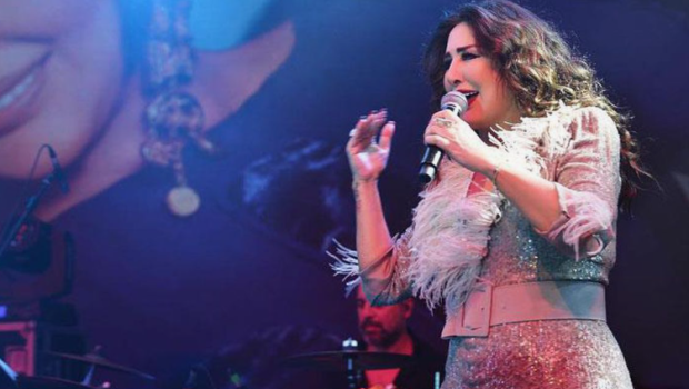 "Sevgimə inandırmaq üçün ona ev aldım"