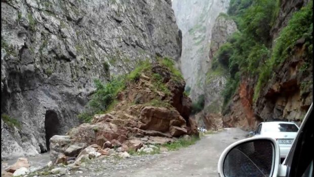 Quba-Xınalıq yolunda FACİƏ &ndash; 27 yaşlı gənc həyatını itirdi