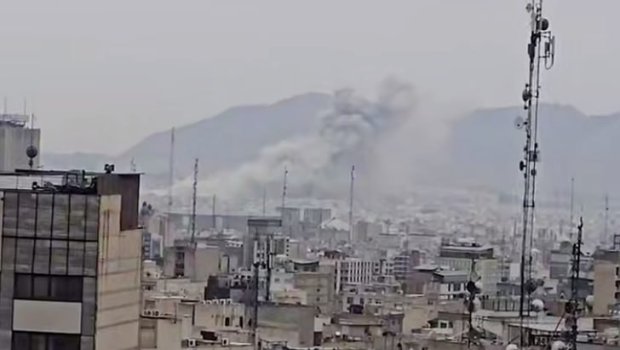 İranın hərbi bazaları belə bombalandı &ndash; VİDEO