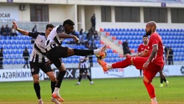 &ldquo;Araz Naxçıvan&rdquo; &ldquo;Karvan-Yevlax&rdquo;a, &ldquo;Sumqayıt&rdquo; &ldquo;Şamaxı&rdquo;ya qarşı