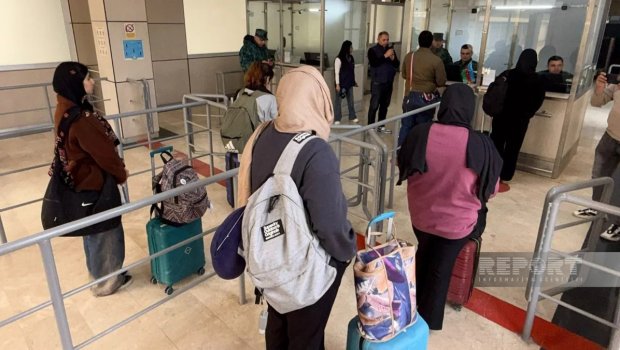 İrandan daha 28 nəfər Azərbaycana təxliyə edilib - FOTO