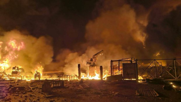 Rusiya Kiyevi vurdu: Ölənlər və yaralılar var &ndash; FOTO