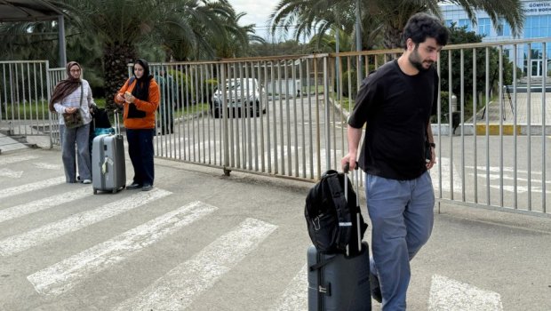 Bu gün İrandan 6 ölkənin 60 vətəndaşı Azərbaycana TƏXLİYƏ OLUNDU