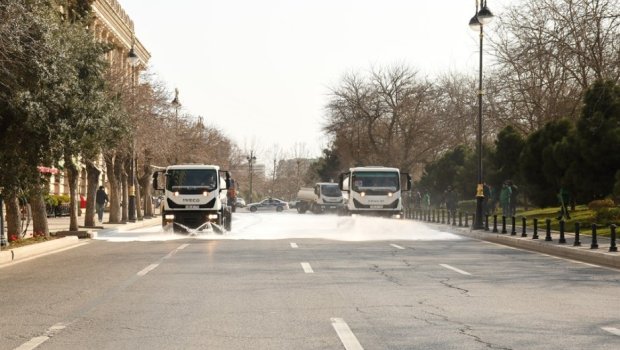 Bakıda İMƏCİLİK: 537 küçə yuyuldu - FOTO