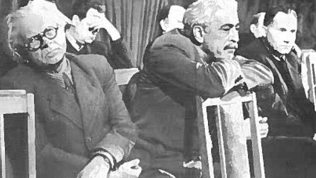 Mir Cəfər Bağırov Səməd Vurğun haqqında Moskvaya nə yazmışdı?