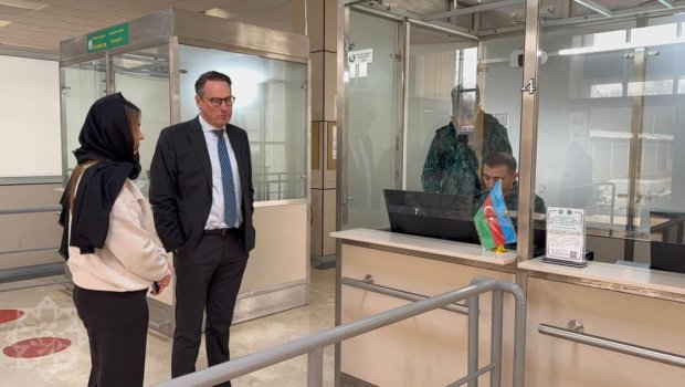 İsveçrənin İrandakı səfirliyinin daha 3 əməkdaşı Azərbaycana GƏLDİ - FOTO