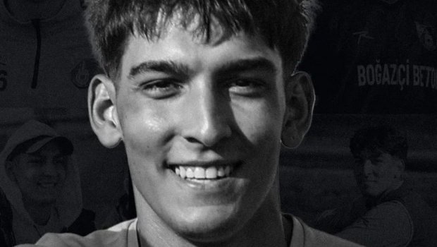 20 yaşlı futbolçu vəfat etdi