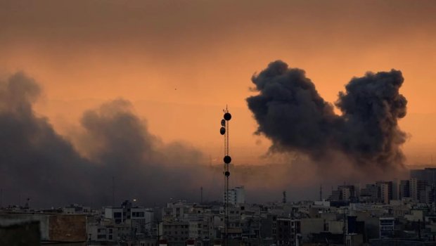 İsrail Tehrana genişmiqyaslı zərbələr endirdi &ndash; VİDEO