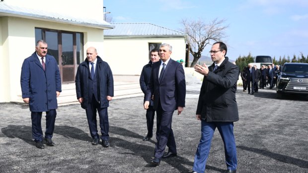 Rəsmilər Xocavənddə salınmış bağçılıq təsərrüfatında &ndash; FOTO