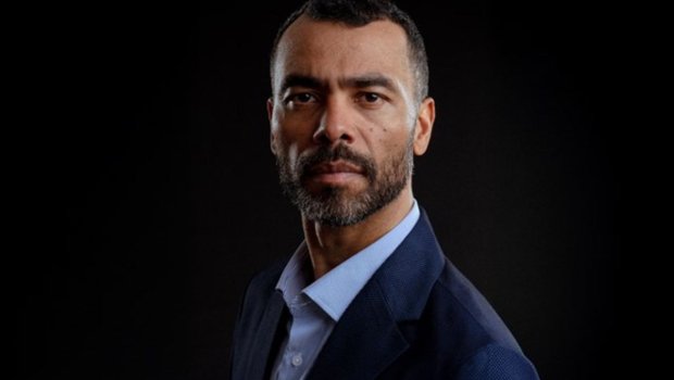 Eşli Koul İngiltərə klubunun baş məşqçisi oldu