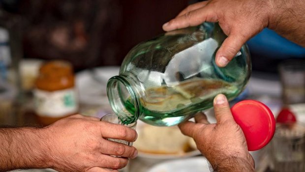 Ən təhlükəli spirtli içki növü MÜƏYYƏN EDİLDİ