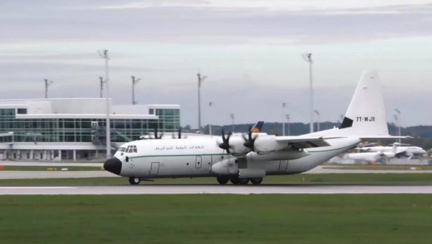 Əlcəzairin hərbi təyyarəsi Ermənistandan keçməklə Azərbaycana uçub