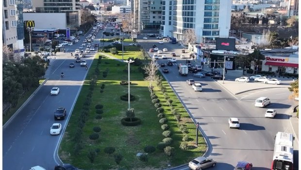 Sürücülərin NƏZƏRİNƏ: Bakının bu ərazisində "cib" tipli zolaqlar salınacaq
