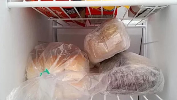 Çörəyi burada saxlayın: qida dəyəri artır