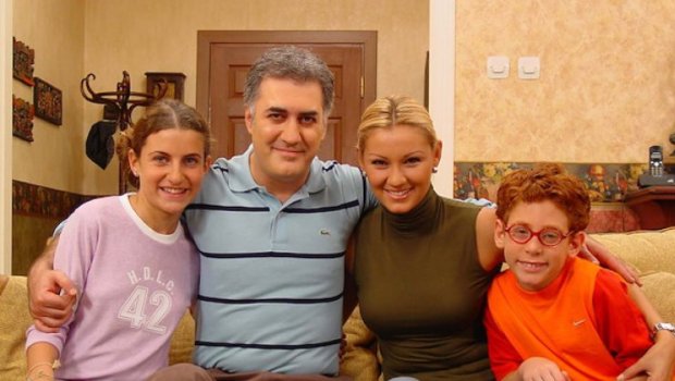 Əməkdar artist "Çocuklar duymasın"ın aktyoru ilə bir arada - FOTO