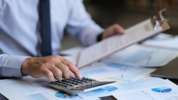 Daha şəffaf və stimullaşdırıcı YANAŞMA &ndash; Dövlət qulluğunda yeni əməkhaqqı modelinin ÜSTÜNLÜKLƏRİ