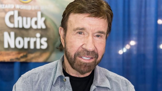 Çak Norris xəstəxanaya YERLƏŞDİRİLDİ