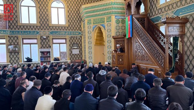 Şimal bölgəsinin məscidlərində bayram namazı qılındı &ndash; FOTO/VİDEO