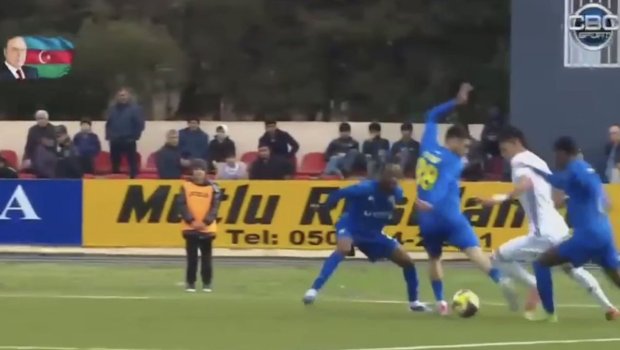 Qurban Qurbanovun narazı qaldığı qalmaqallı epizod - VİDEO