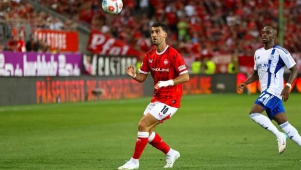 Mahir Emreli keçmiş komandasına qarşı oynadı